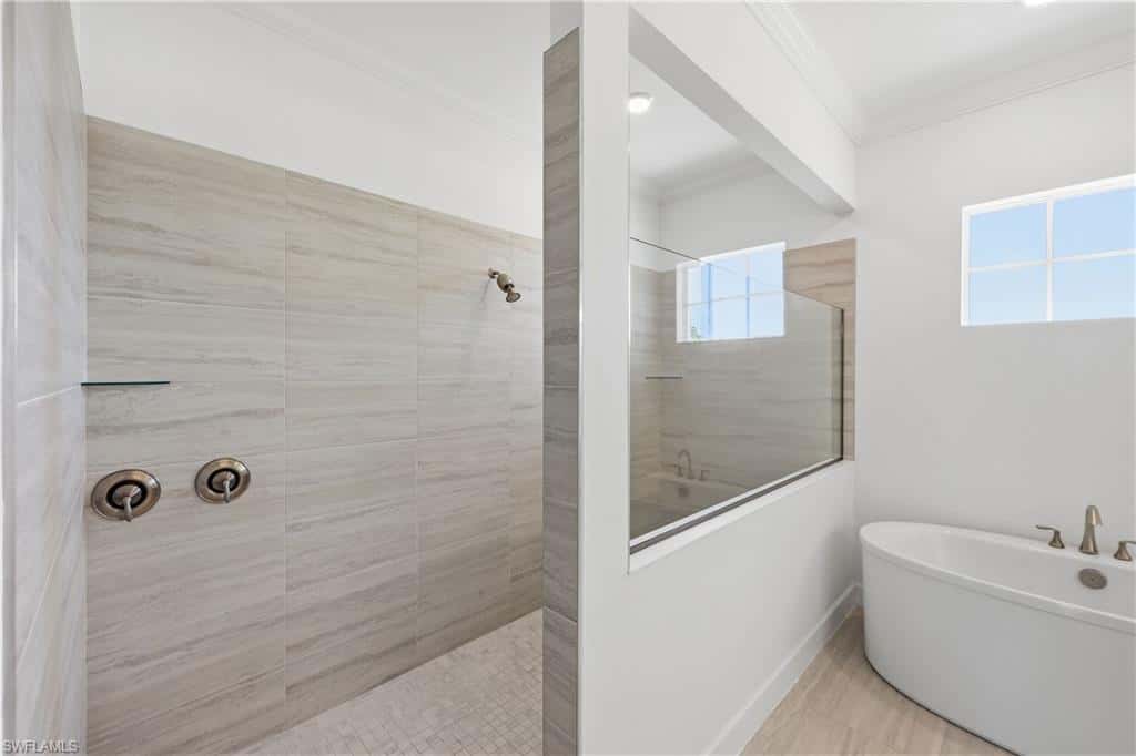 18789 Wildblue Blvd, Estero, photo 27