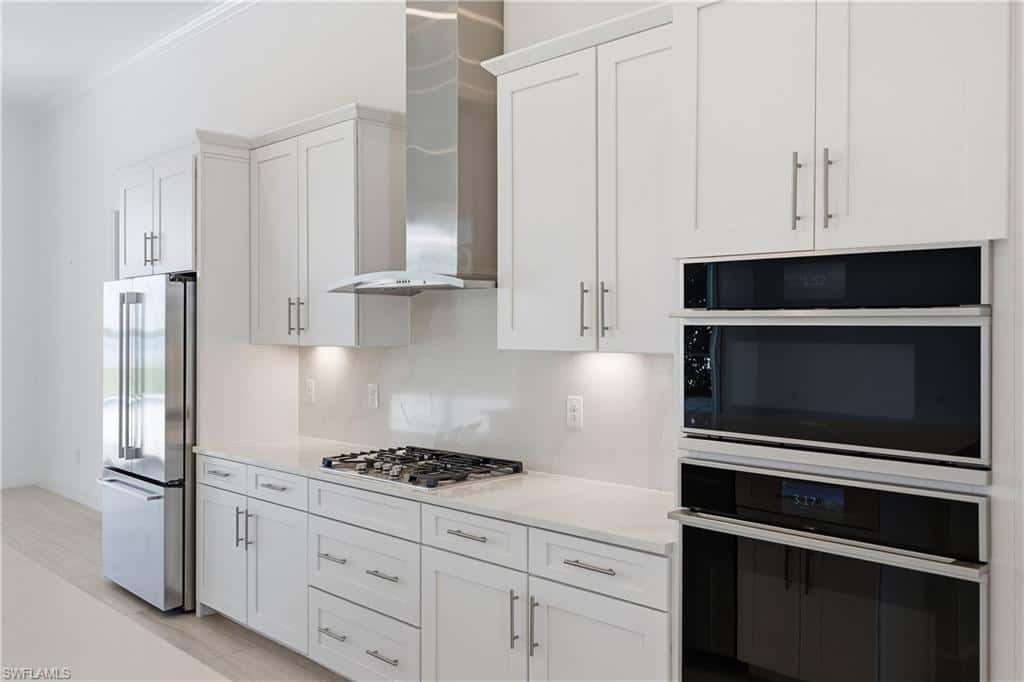 18789 Wildblue Blvd, Estero, photo 16