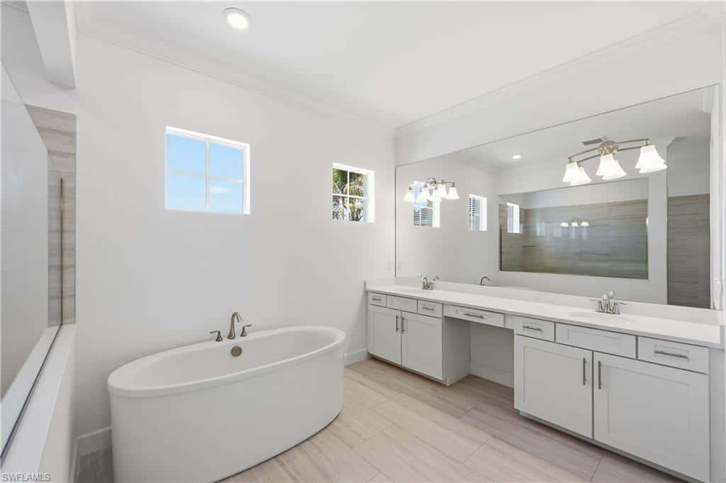 18789 Wildblue Blvd, Estero, photo 26
