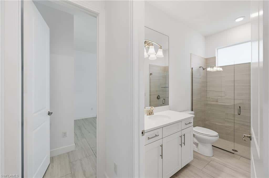 18789 Wildblue Blvd, Estero, photo 31