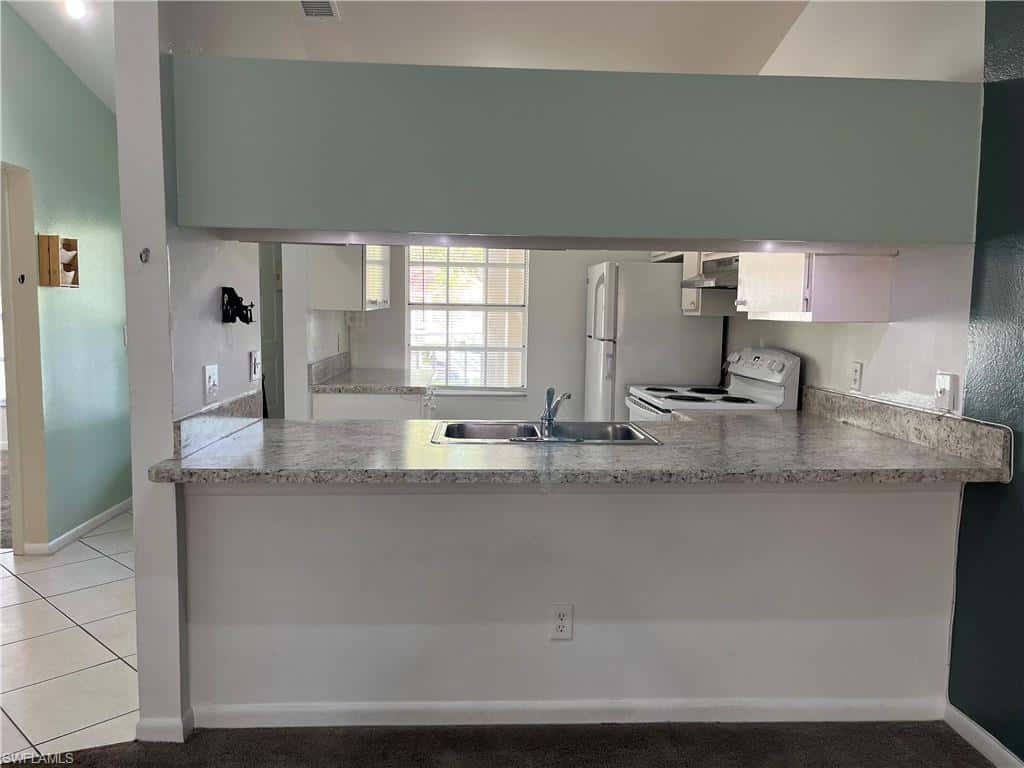 1708 Kings Lake Blvd #204, Naples, photo 8