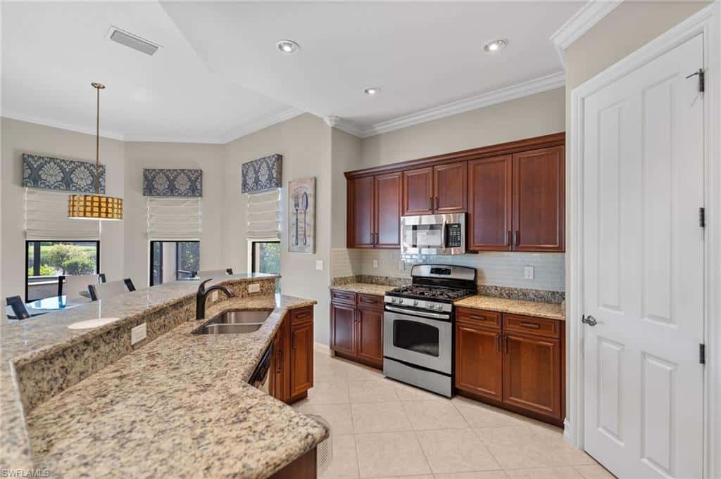 6324 Serano Way, Naples, photo 9