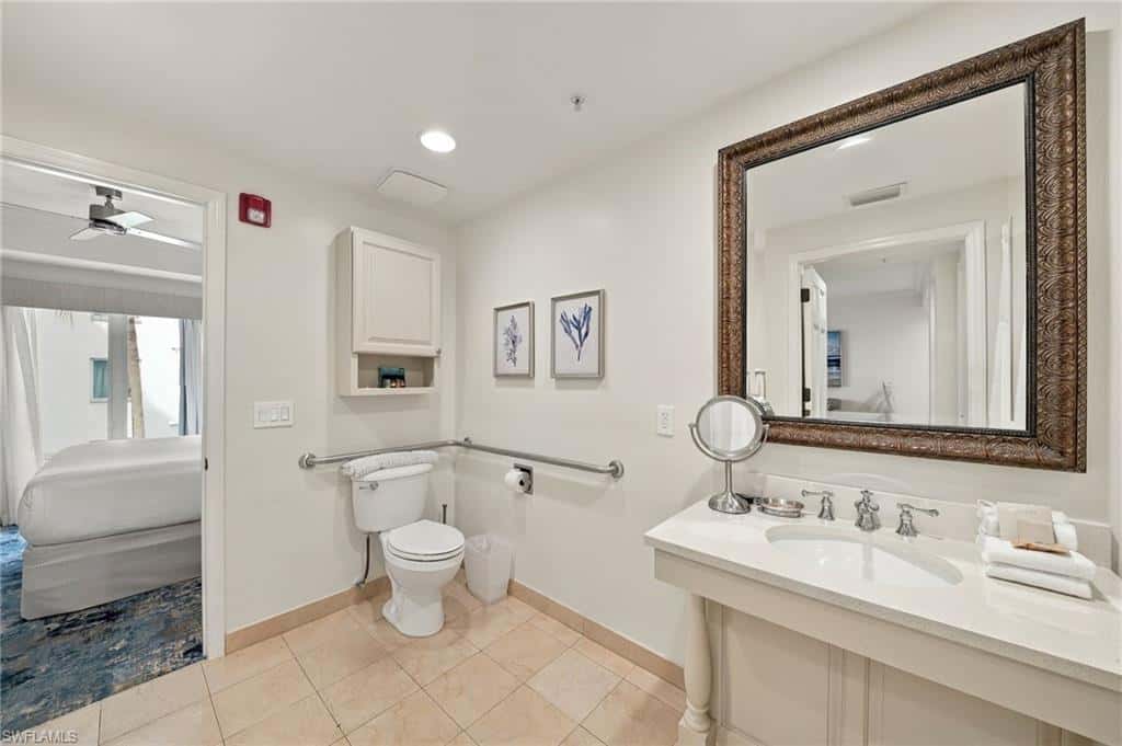 221 9th St #219, Naples, photo 24