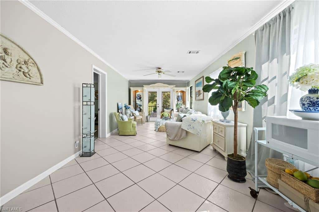 5290 Treetops Dr #i201, Naples, photo 11