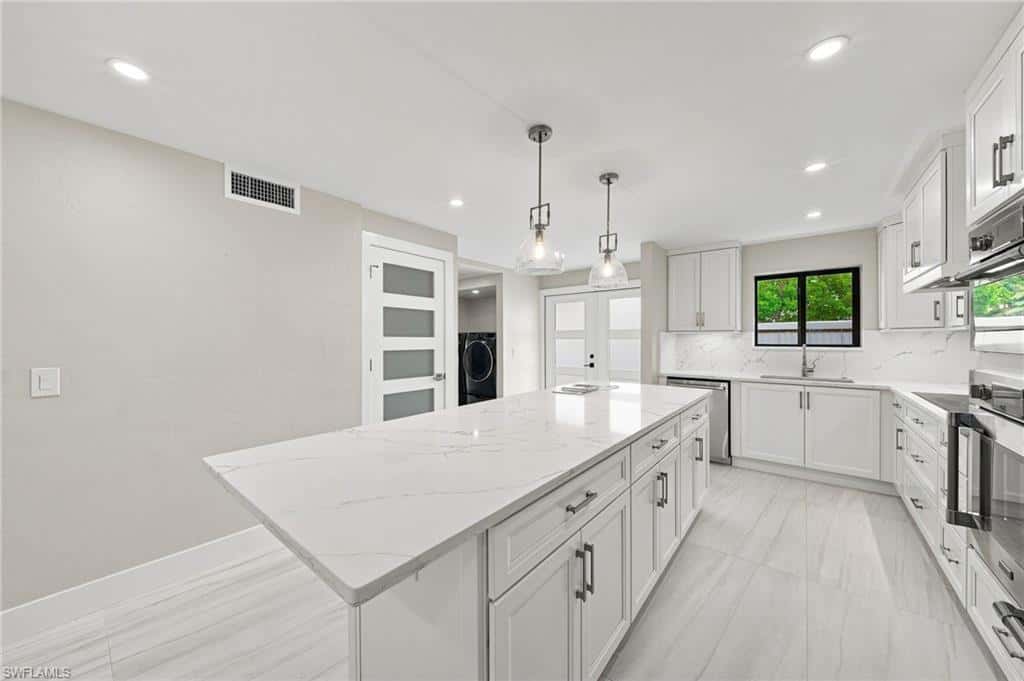 990 8th St #1c, Naples, photo 4