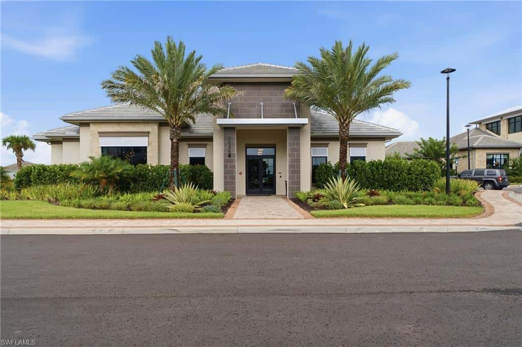 15788 Derna St, Naples, photo 41