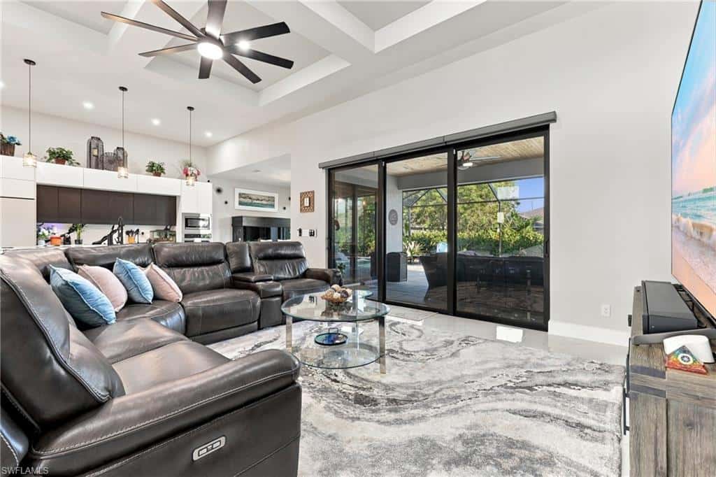 3729 3rd Ter, Cape Coral, photo 8