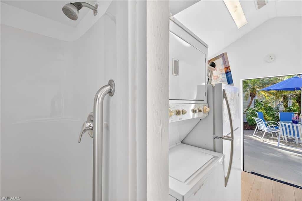 3131 Crystal Lake Dr, Naples, photo 18