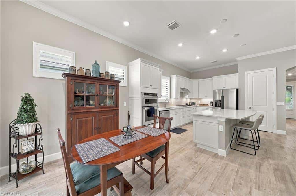 9724 Everglades Dr, Naples, photo 5