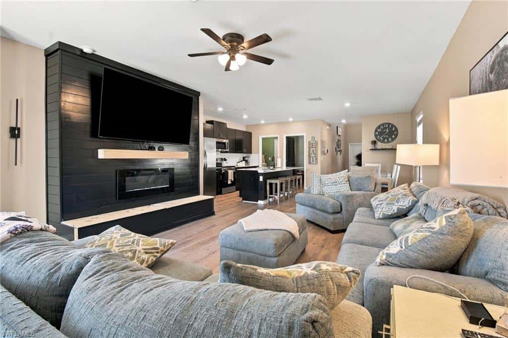 17335 Monte Isola Way, North Fort Myers, photo 6