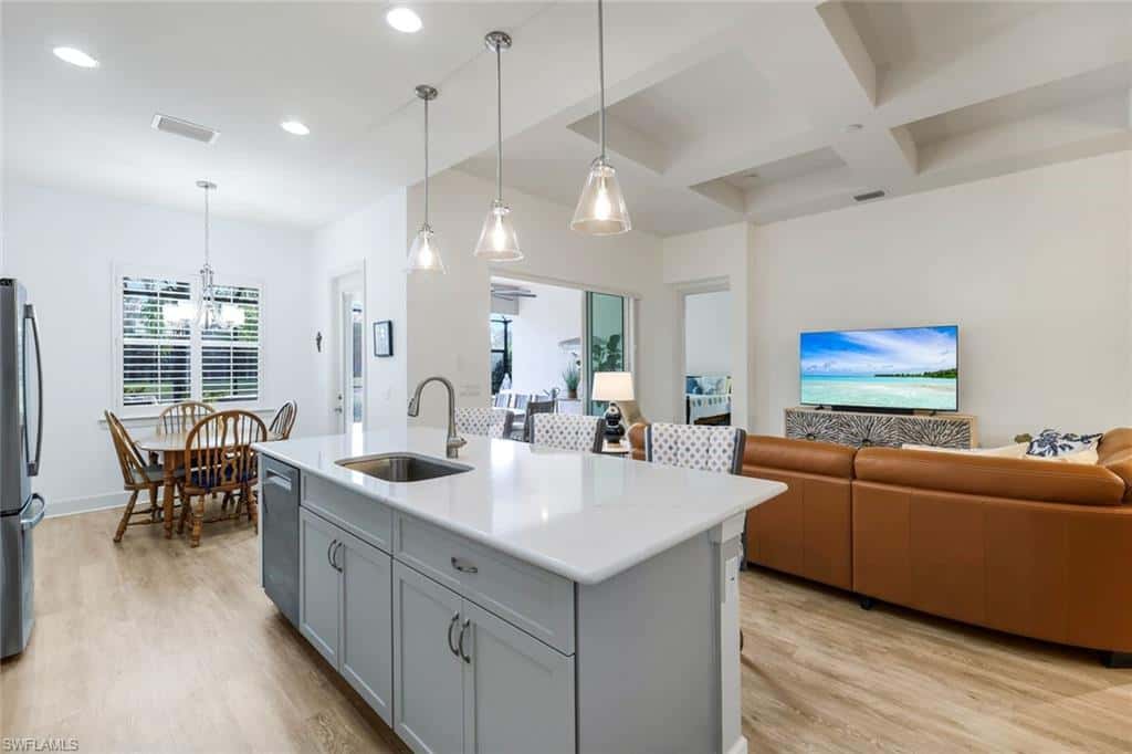 9065 Siesta Bay Dr, Naples, photo 10