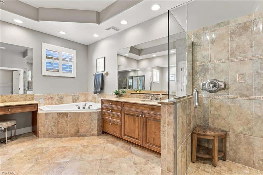 9213 Quartz Ln #202, Naples, photo 23