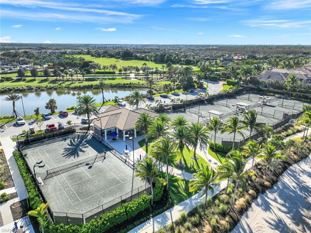 9213 Quartz Ln #202, Naples, photo 46