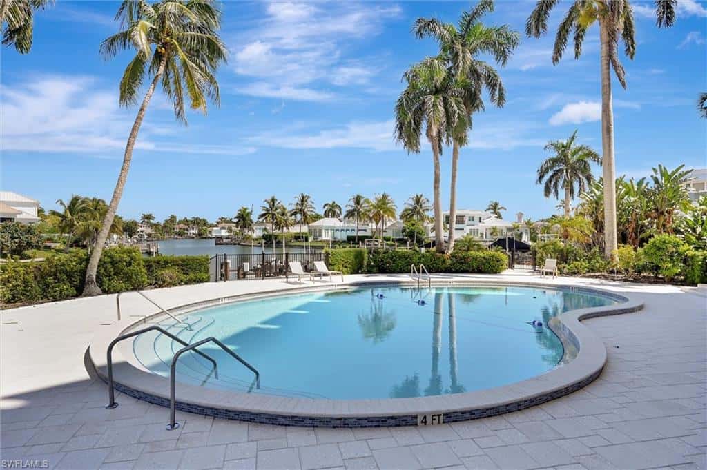 2150 Gulf Shore Blvd #703, Naples, photo 27