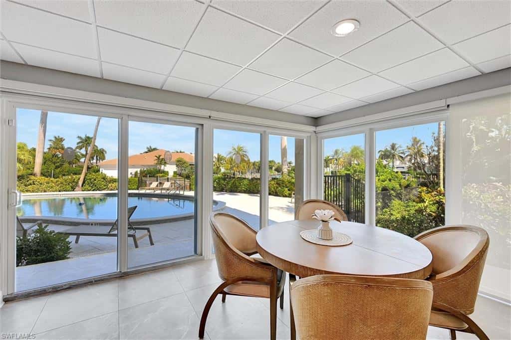 2150 Gulf Shore Blvd #703, Naples, photo 33