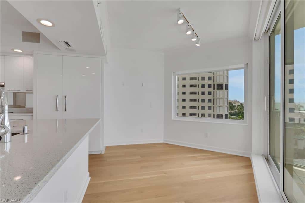 8231 Bay Colony Dr #602, Naples, photo 12