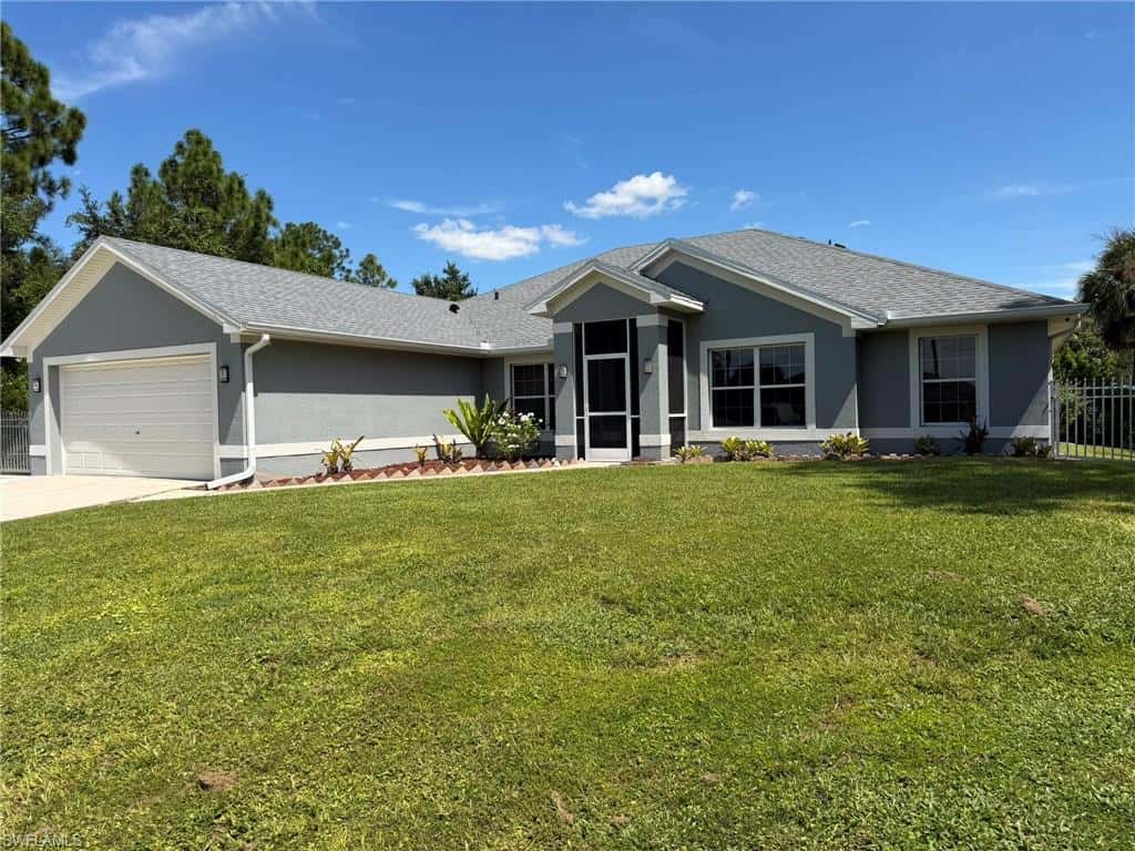 702 Calvin Ave, Lehigh Acres, photo 6