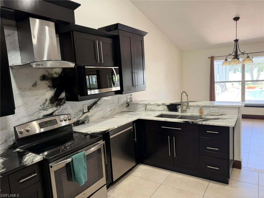 702 Calvin Ave, Lehigh Acres, photo 10