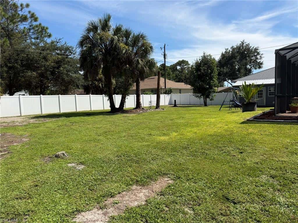 702 Calvin Ave, Lehigh Acres, photo 45