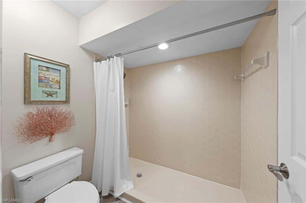 28417 Highgate Dr, Bonita Springs, photo 28