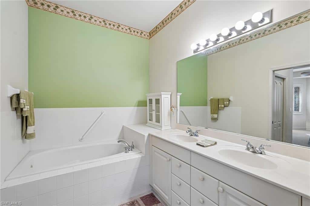 7951 Haven Dr #1, Naples, photo 22
