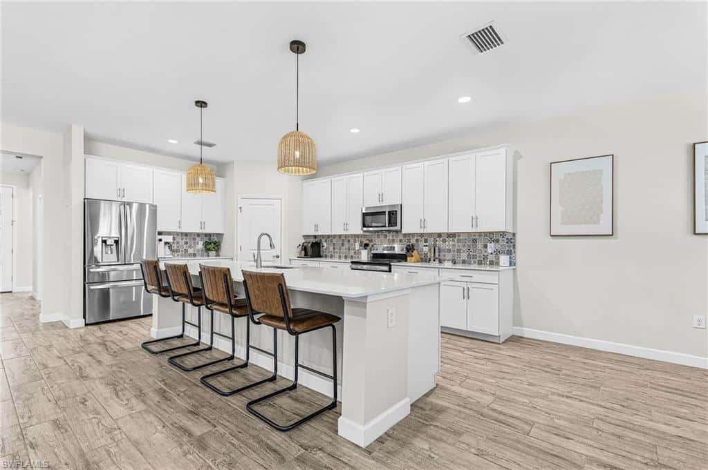 18358 Parksville Dr, Estero, photo 9