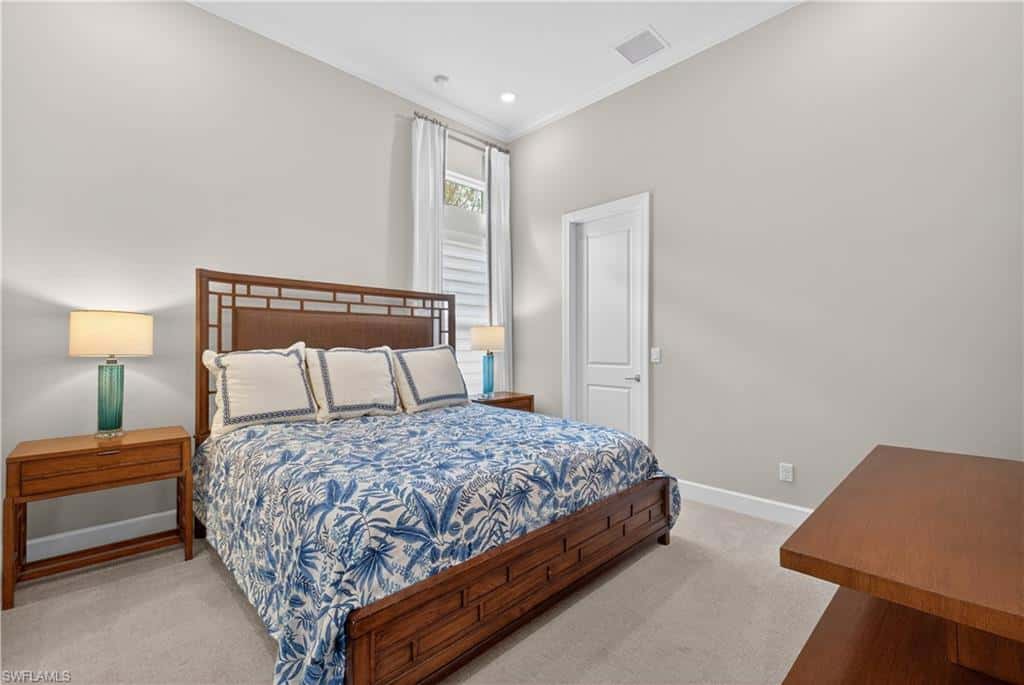 8709 Cavano St, Naples, photo 25
