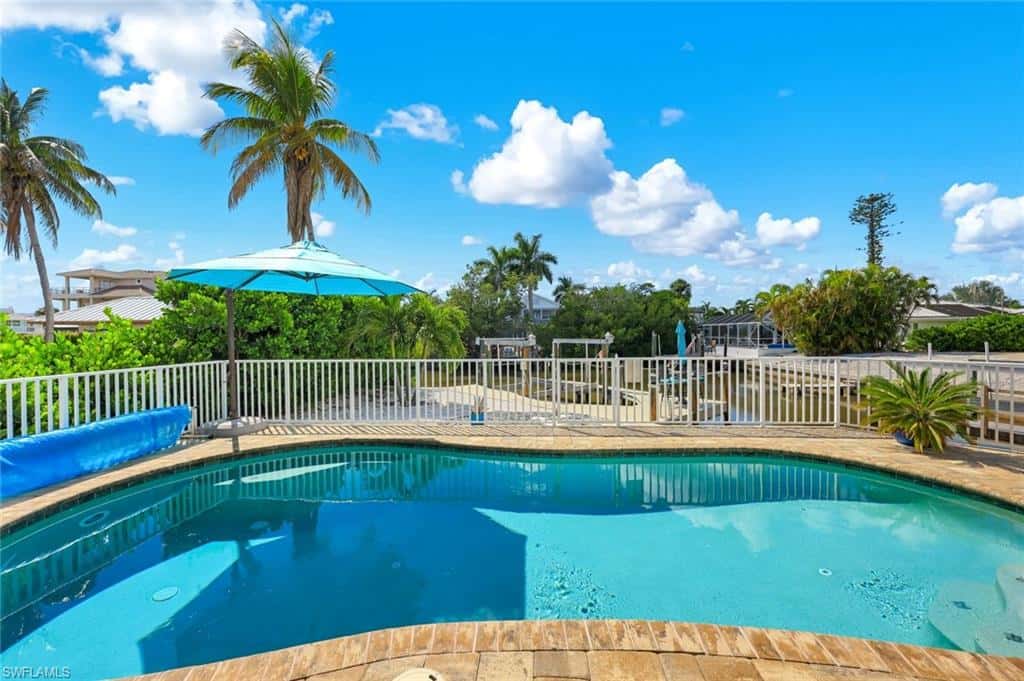 117 Sand Dollar Dr, Fort Myers Beach, photo 36
