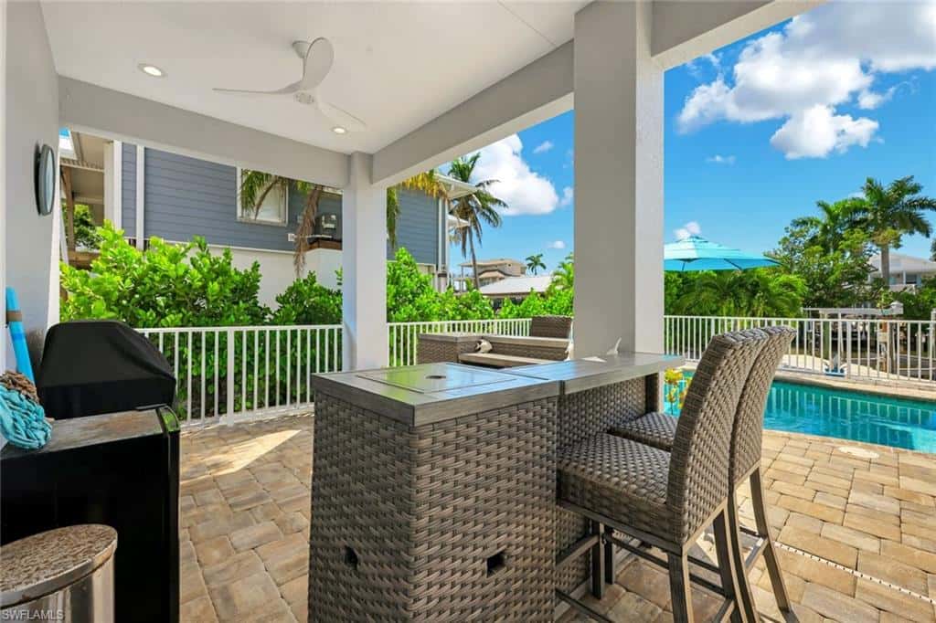 117 Sand Dollar Dr, Fort Myers Beach, photo 30