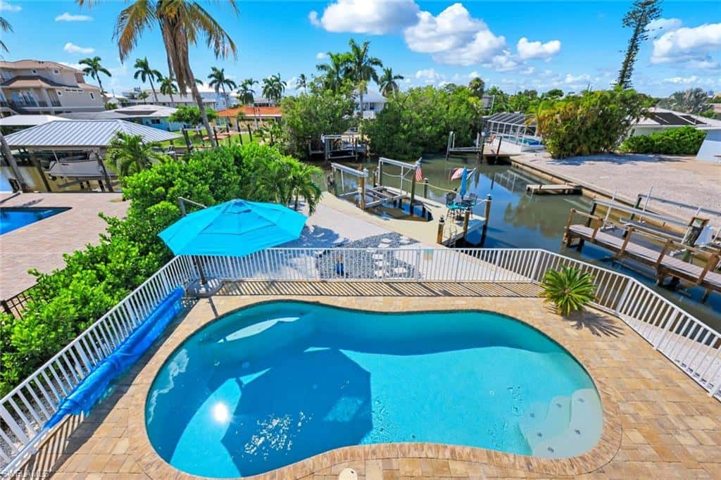 117 Sand Dollar Dr, Fort Myers Beach, photo 39