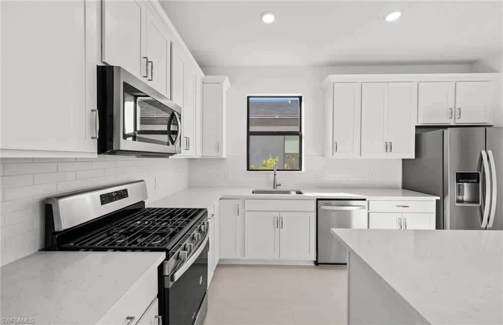 2151 Freemont Way, Naples, photo 12