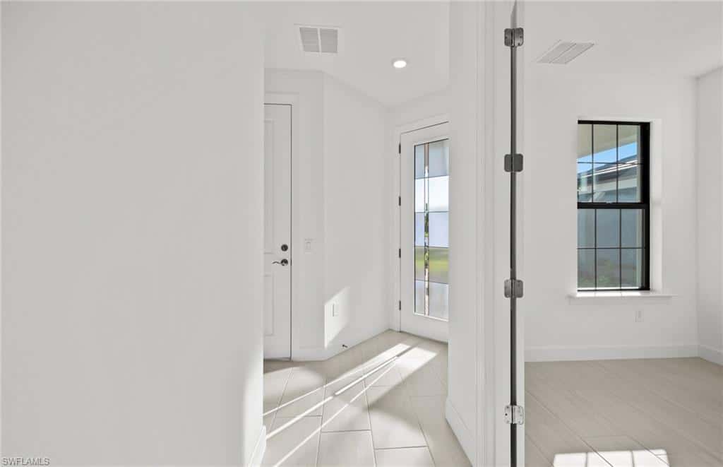 2151 Freemont Way, Naples, photo 5