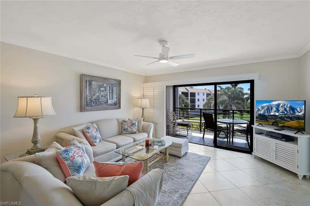 226 3rd St #206, Bonita Springs, photo 6