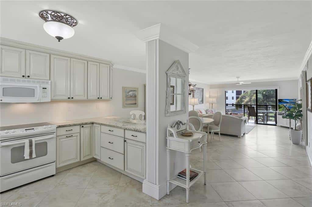 226 3rd St #206, Bonita Springs, photo 14