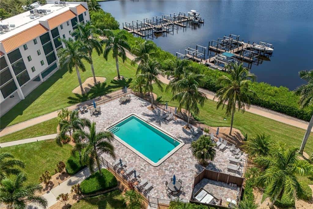 226 3rd St #206, Bonita Springs, photo 37