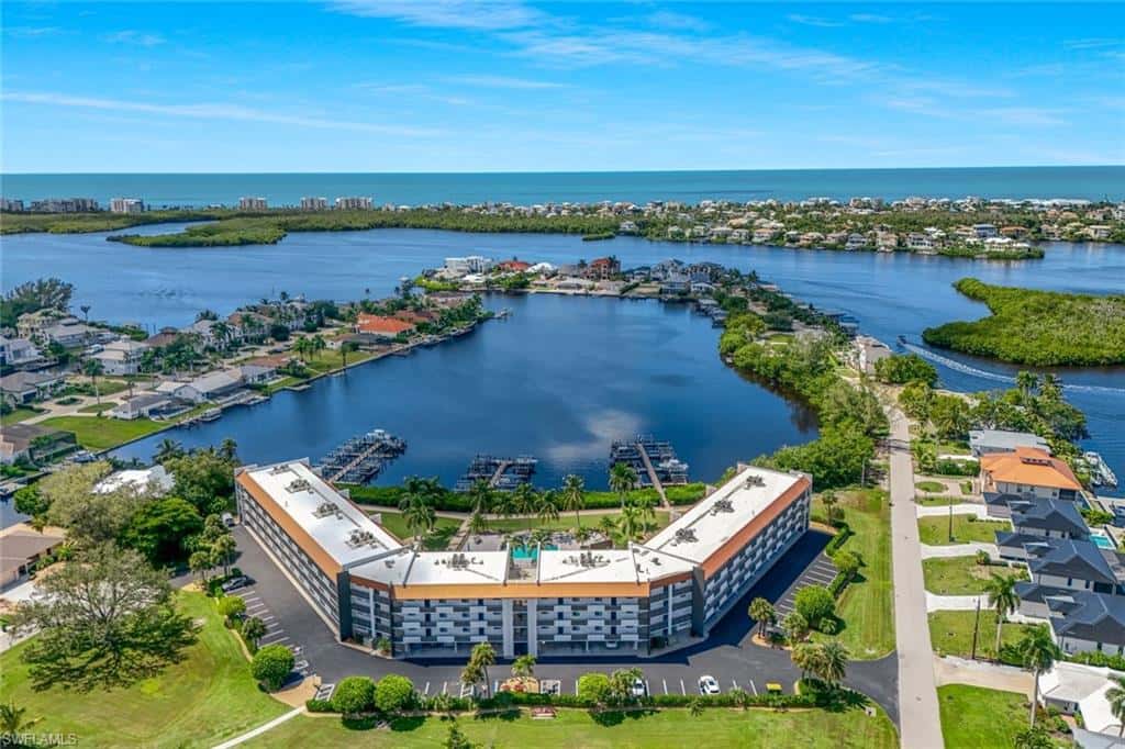 226 3rd St #206, Bonita Springs, photo 44