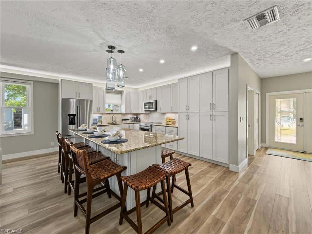 111 Newport Cay, Naples, photo 13