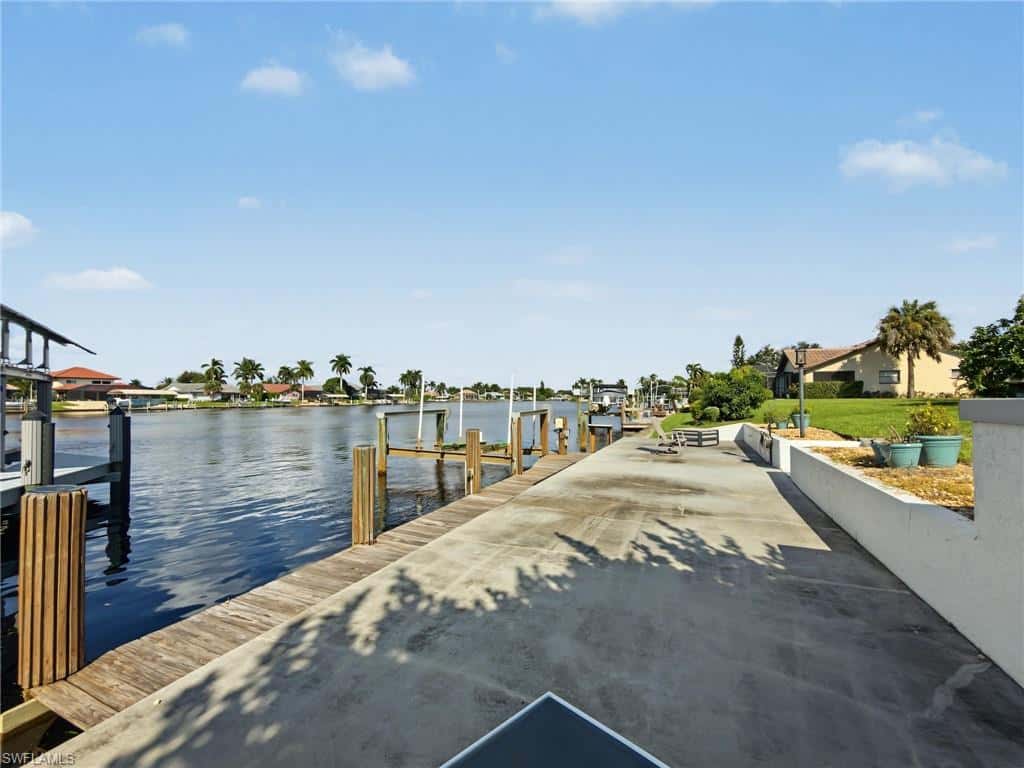 111 Newport Cay, Naples, photo 48