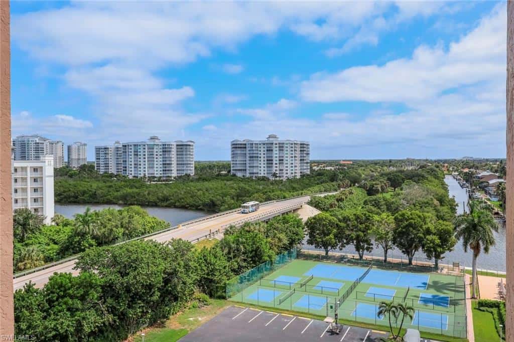 11118 Gulf Shore Dr #803, Naples, photo 32