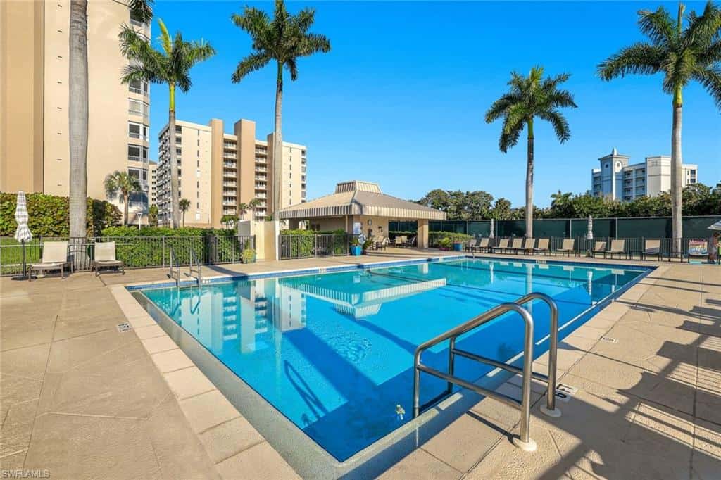 11118 Gulf Shore Dr #803, Naples, photo 40