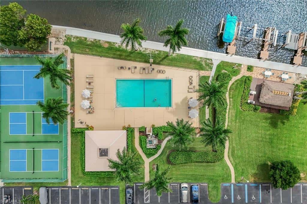 11118 Gulf Shore Dr #803, Naples, photo 39