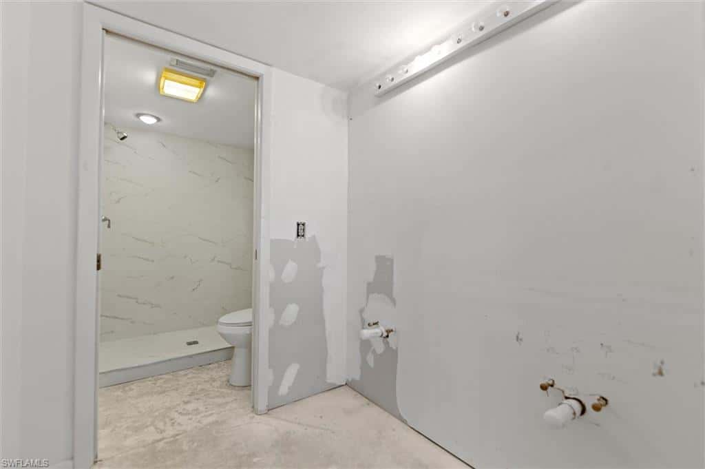 15400 Cedarwood Ln #202, Naples, photo 15