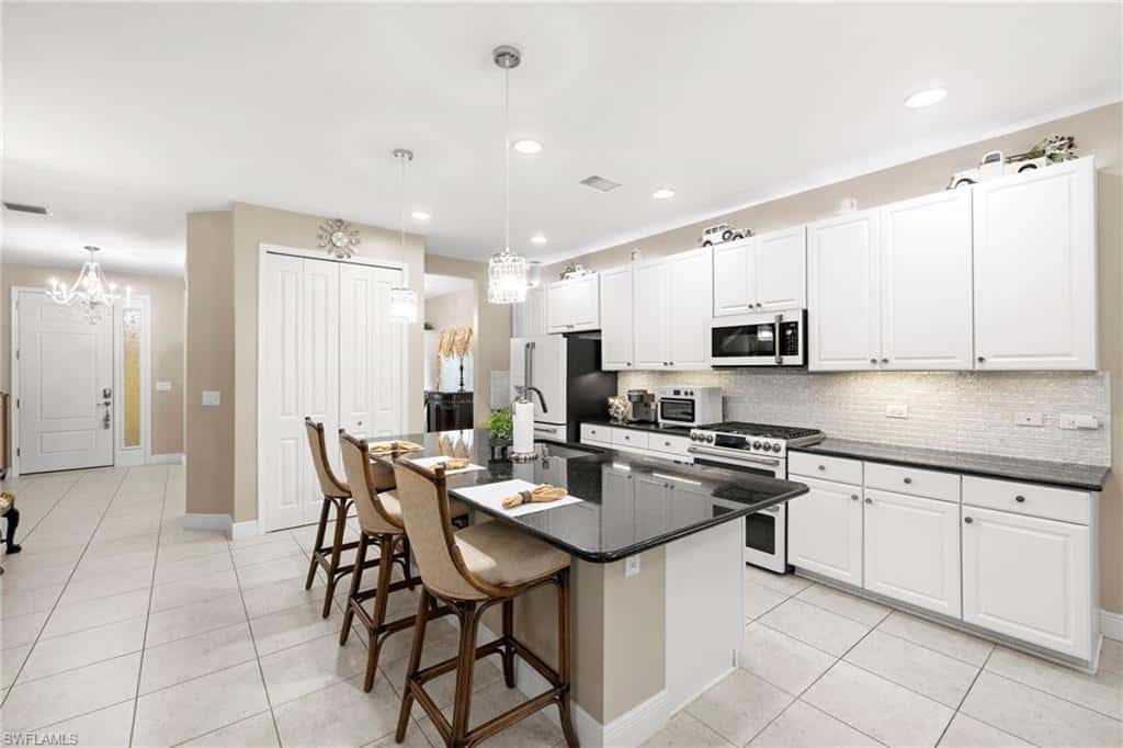 3675 Canopy Cir, Naples, photo 11