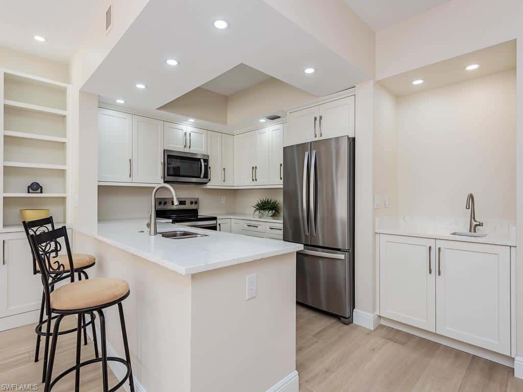 6820 Pelican Bay Blvd #132, Naples, photo 5
