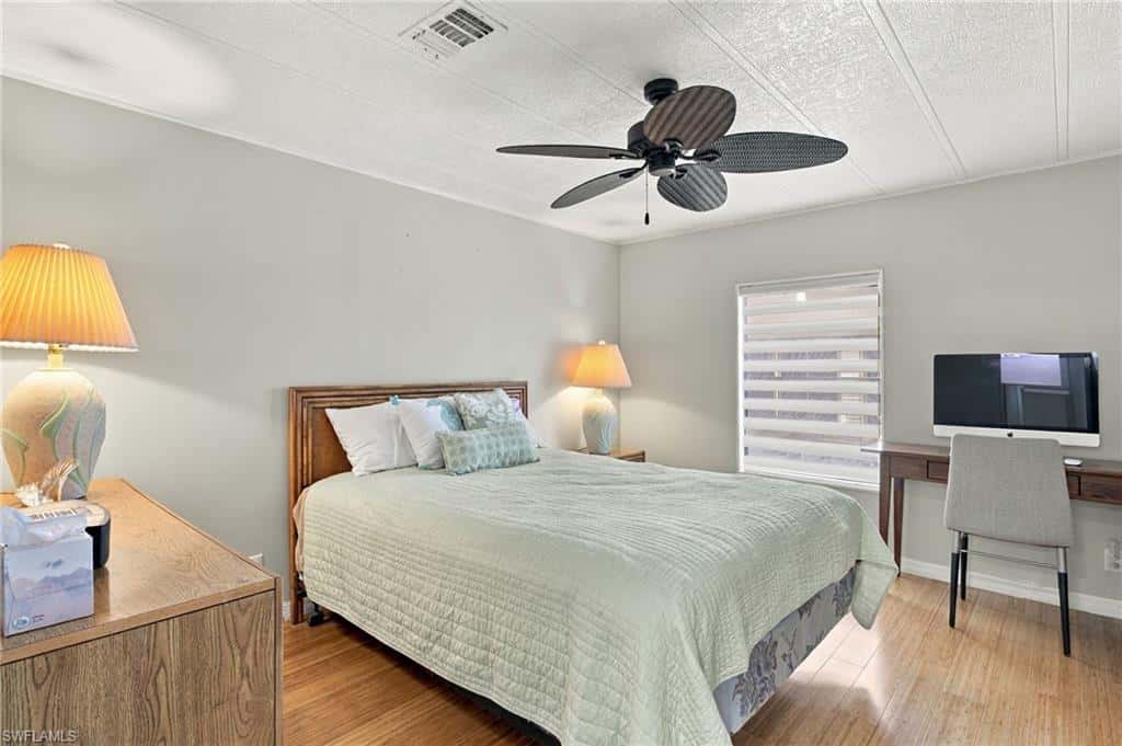 105 Calais Ct, Naples, photo 13