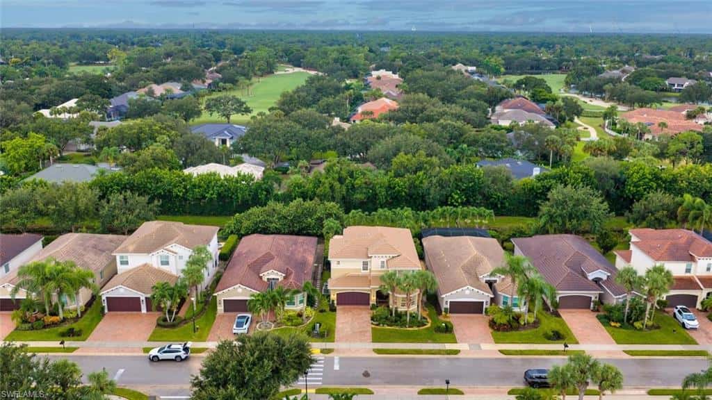 6550 Marbella Dr, Naples, photo 24
