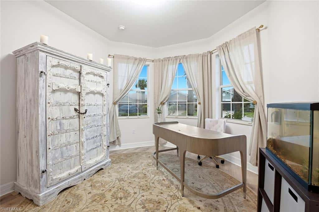 6550 Marbella Dr, Naples, photo 10