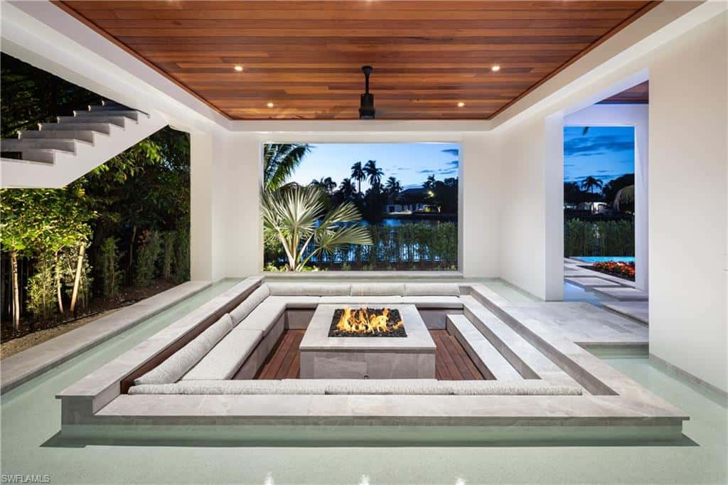 616 Bougainvillea Rd, Naples, photo 6