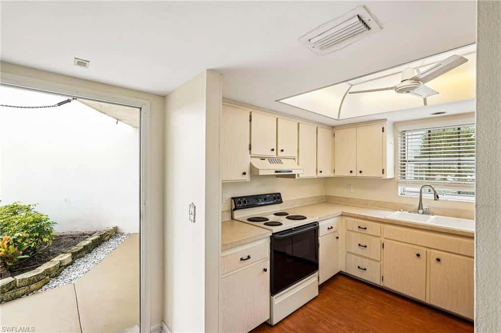 315 Saint Andrews Blvd #d5, Naples, photo 4