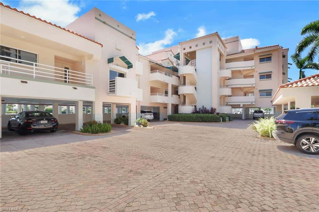 4500 Gulf Shore Blvd #1-211, Naples, photo 6